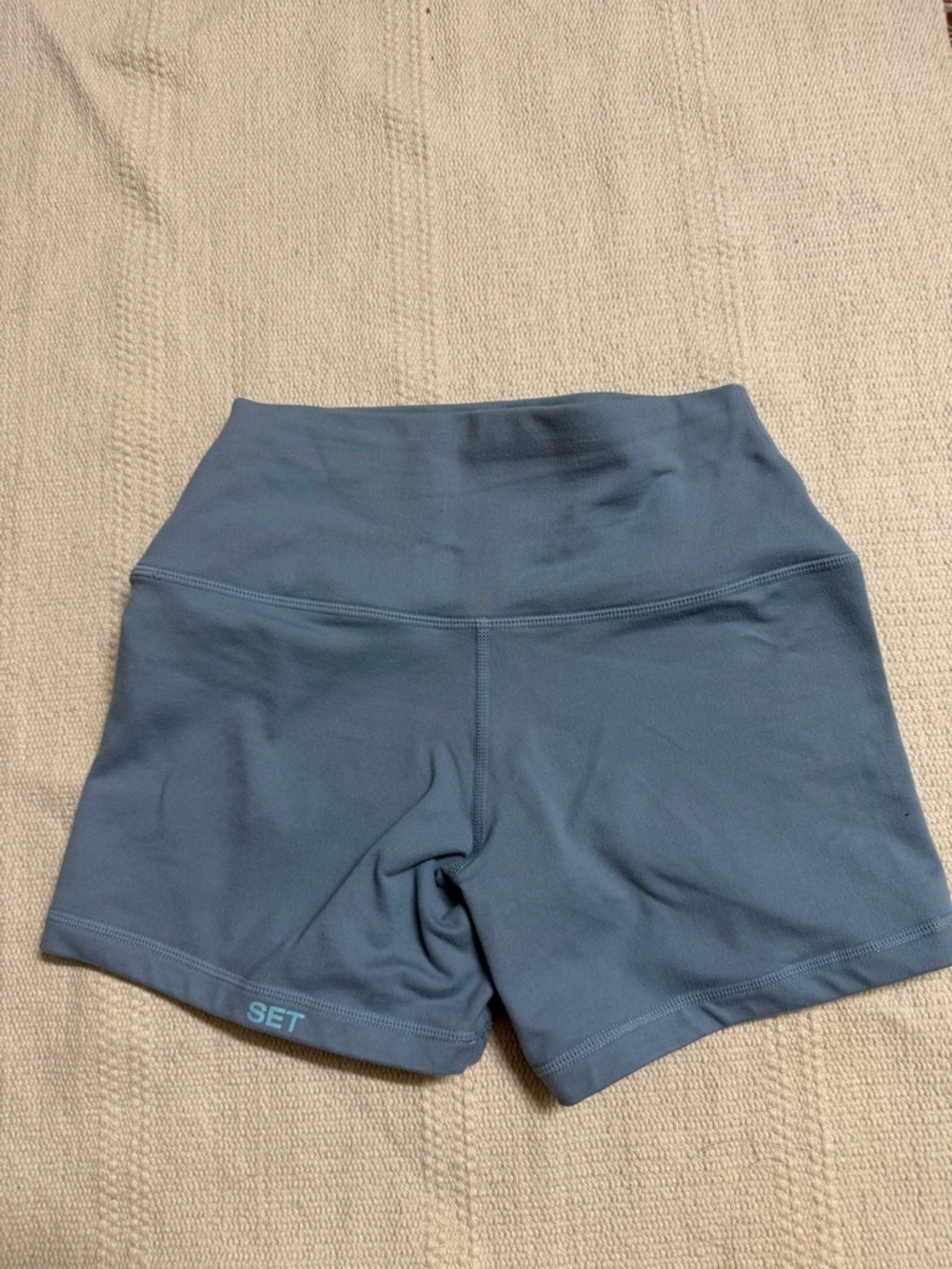 SET Active High-Waist Athletic Shorts in Slushy